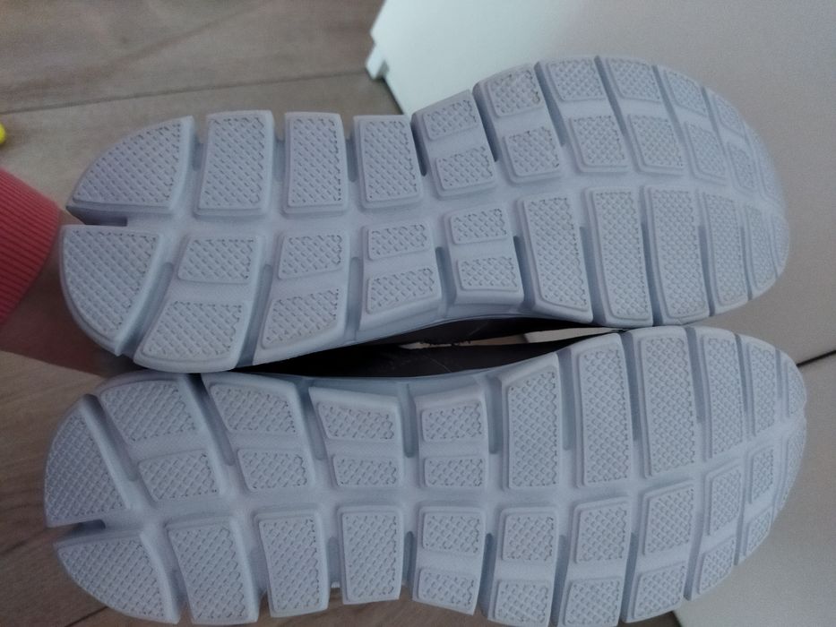 Чоботи, черевики, чобітки, напівчеревики