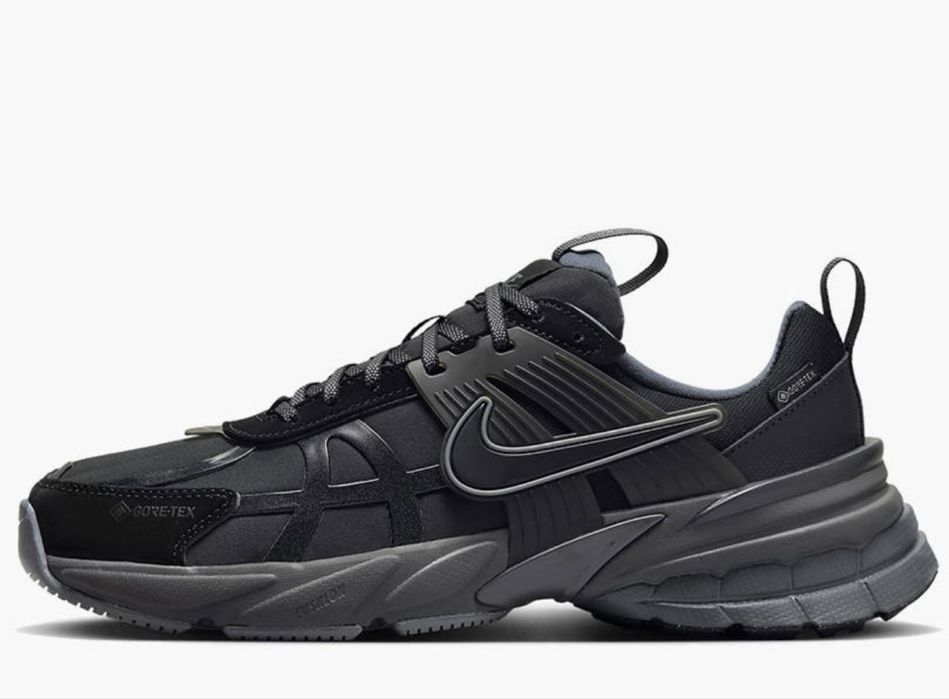 Чоловічі оригінальні кросівки Nike V2K Run GORE-TEX