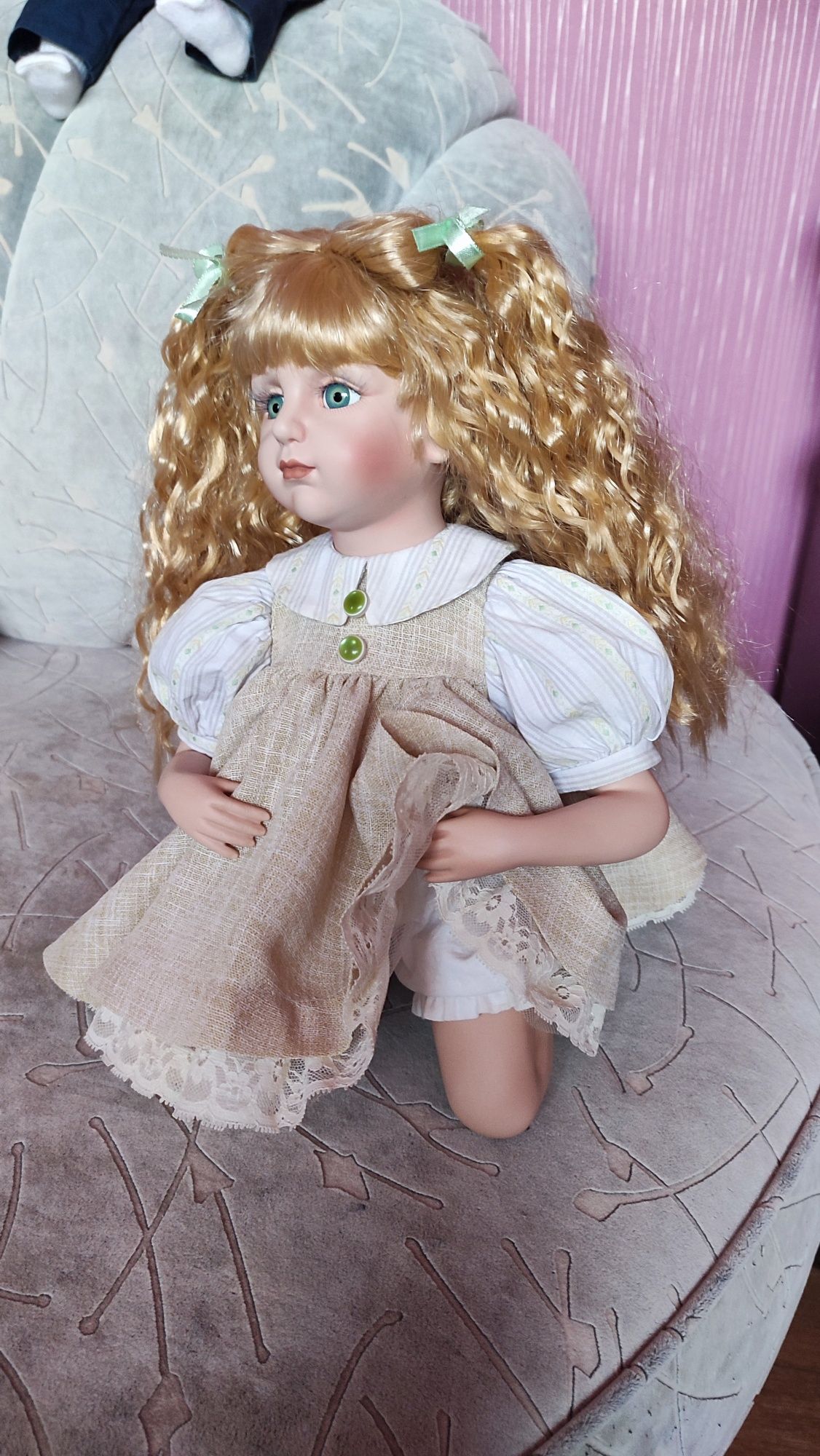 Кукла фарфоровая, Artisan Comet Limited collection