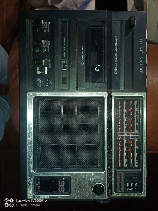 Mais um excelente rádio cassete Philips