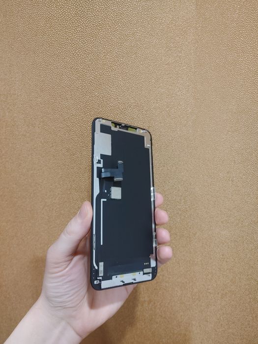Дисплей iPhone 11 pro max без царапин, всё работает