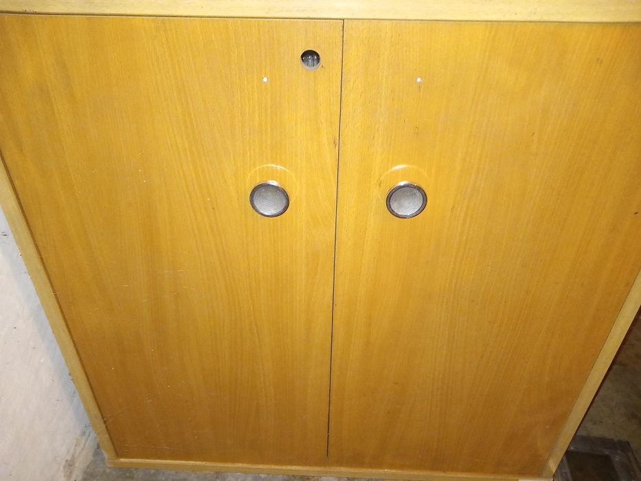 Sprzedam  szafke