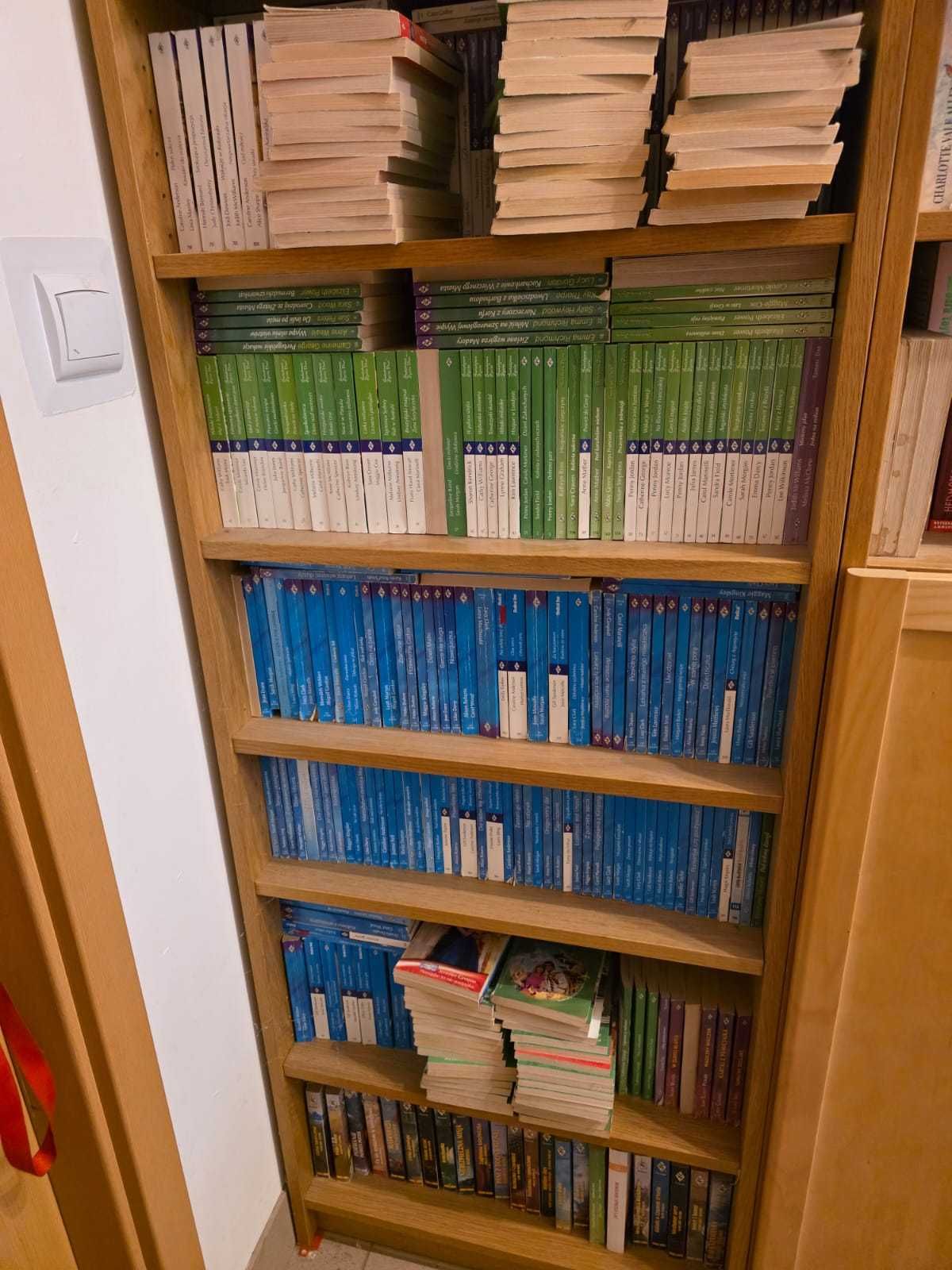 Książki serii Harlequiny