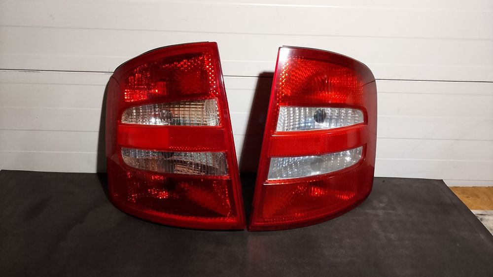 Lampy tył Skoda Fabia 1 kombi P+L