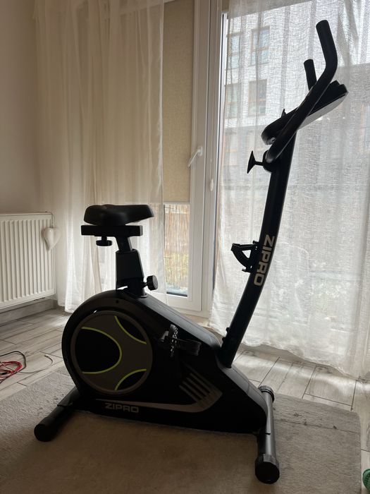 Rower stacjonarny zipro flame iconsole+