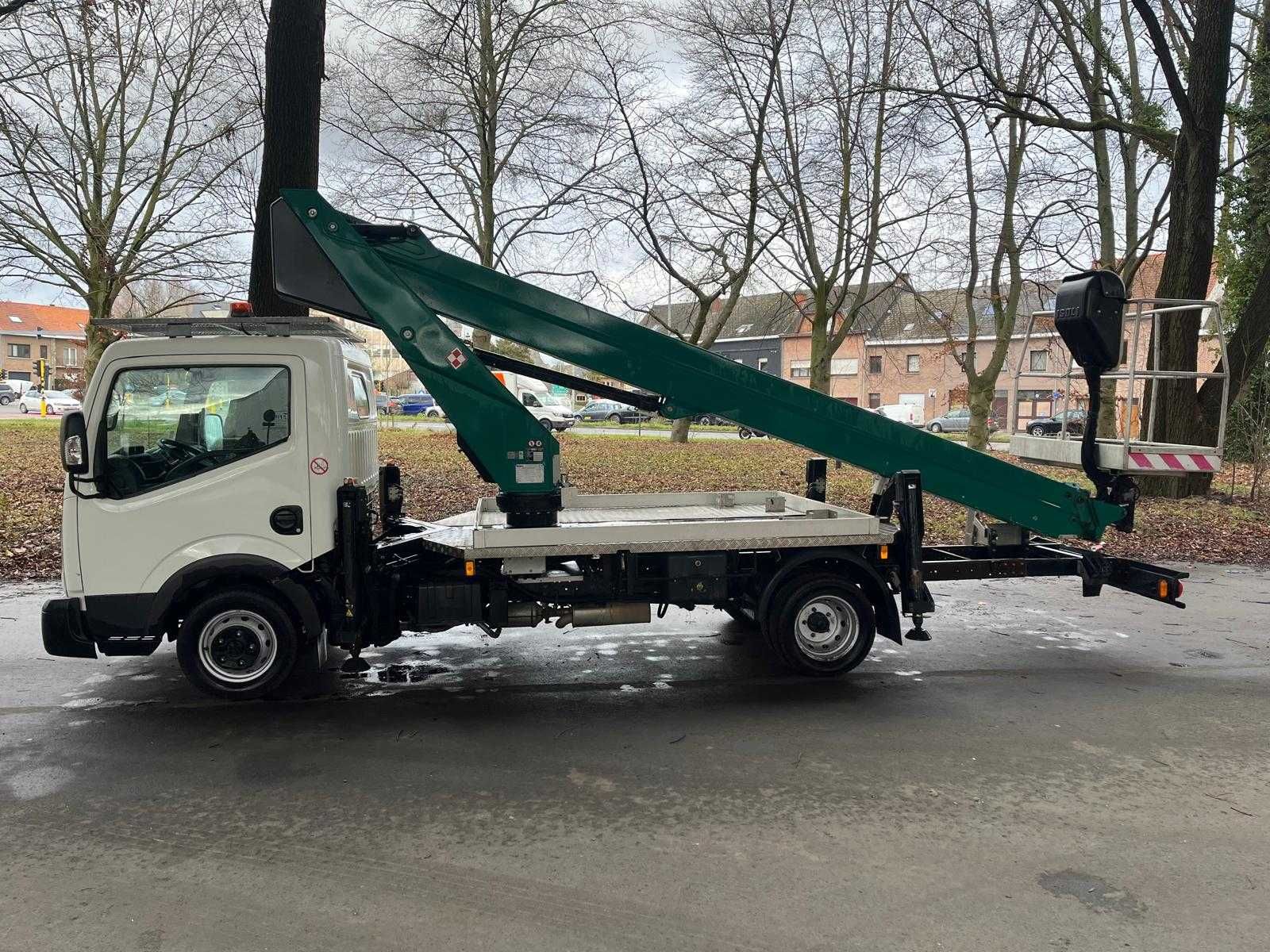 Nissan Cabstar  Podnosnik Koszowy ISOLI PT 200  Zwyzka ,Multitel ,GSR,