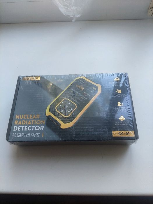 Дозиметр радиации бытовой FNIRSI GC-01 (радиометр счетчик Гейгера)