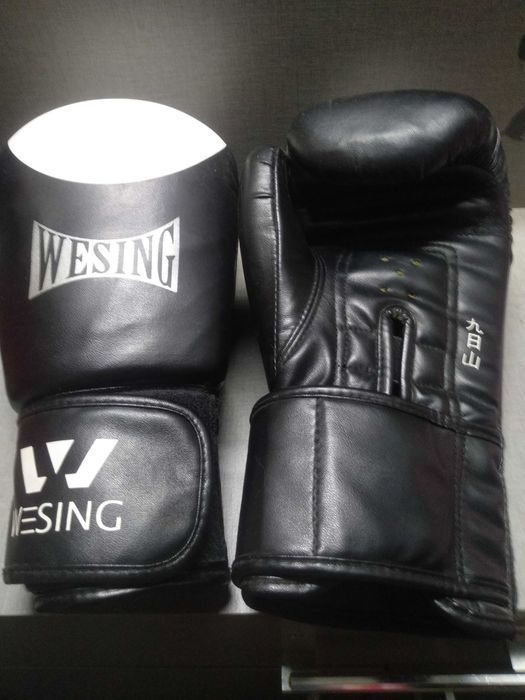 Перчатки   для бокса мужские Wesing, Бинты Revel.