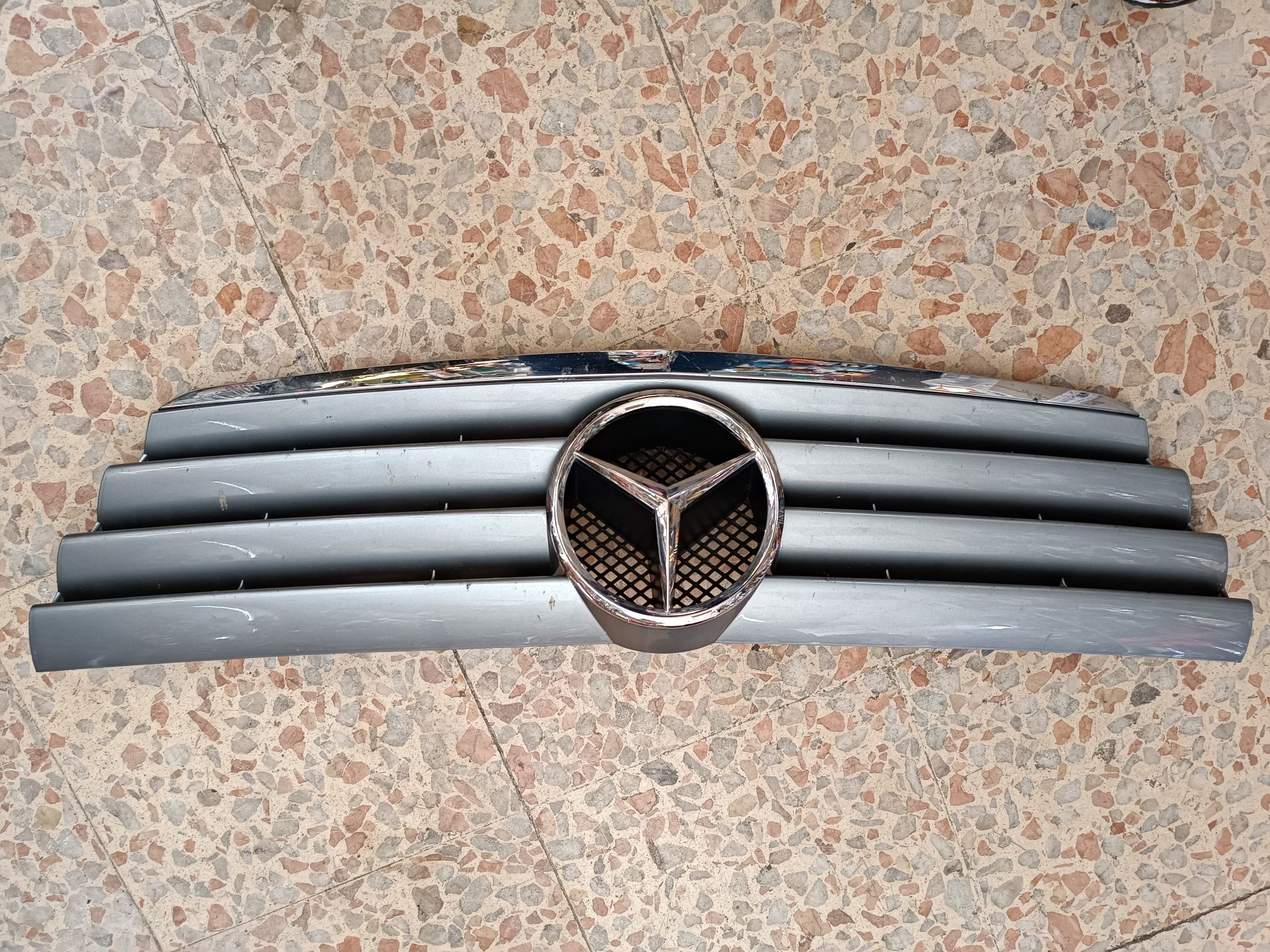 Faróis e vários para Mercedes w203