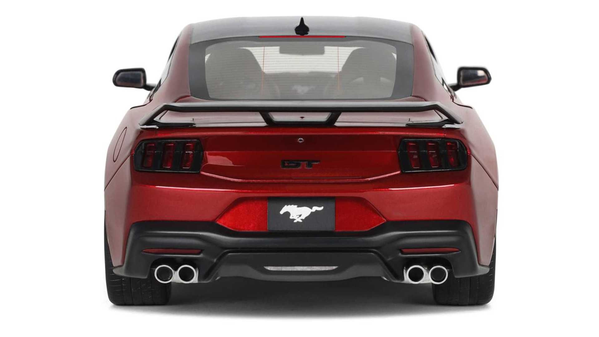 Model 1:18 GT Spirit Ford Mustang GT 2024 red GT433