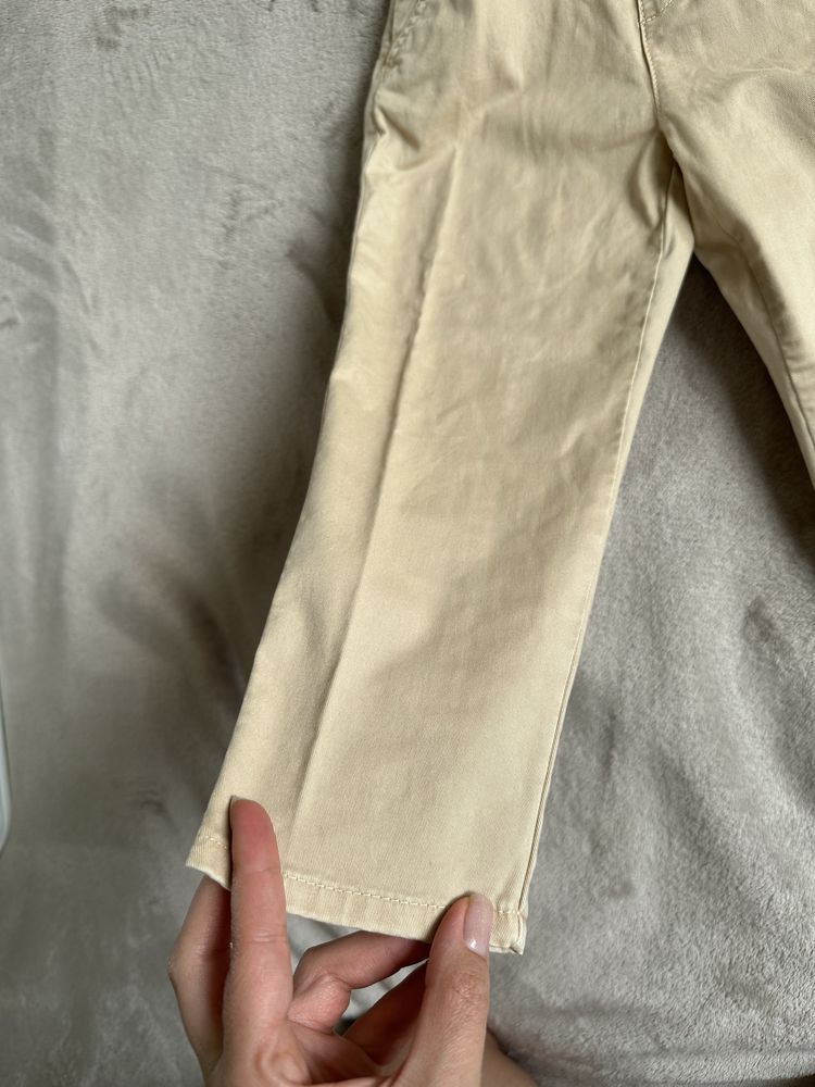 Брюки чіноси Zara
