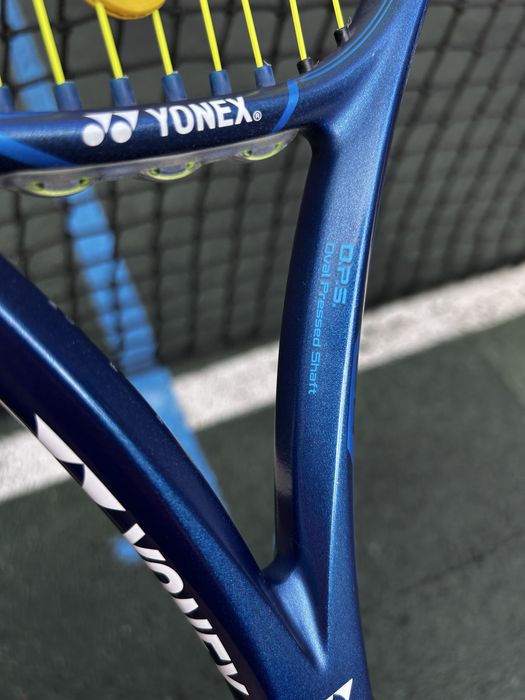 Yonex Ezone 26 102’ 250g 16x18