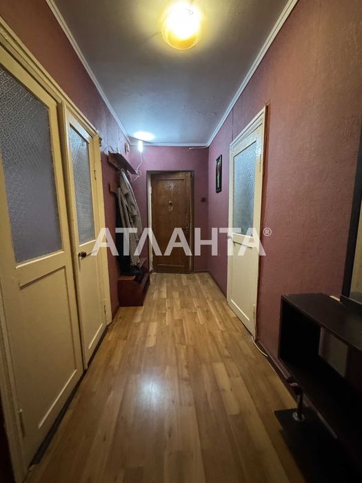 3 комнатная квартира в Приморском районе