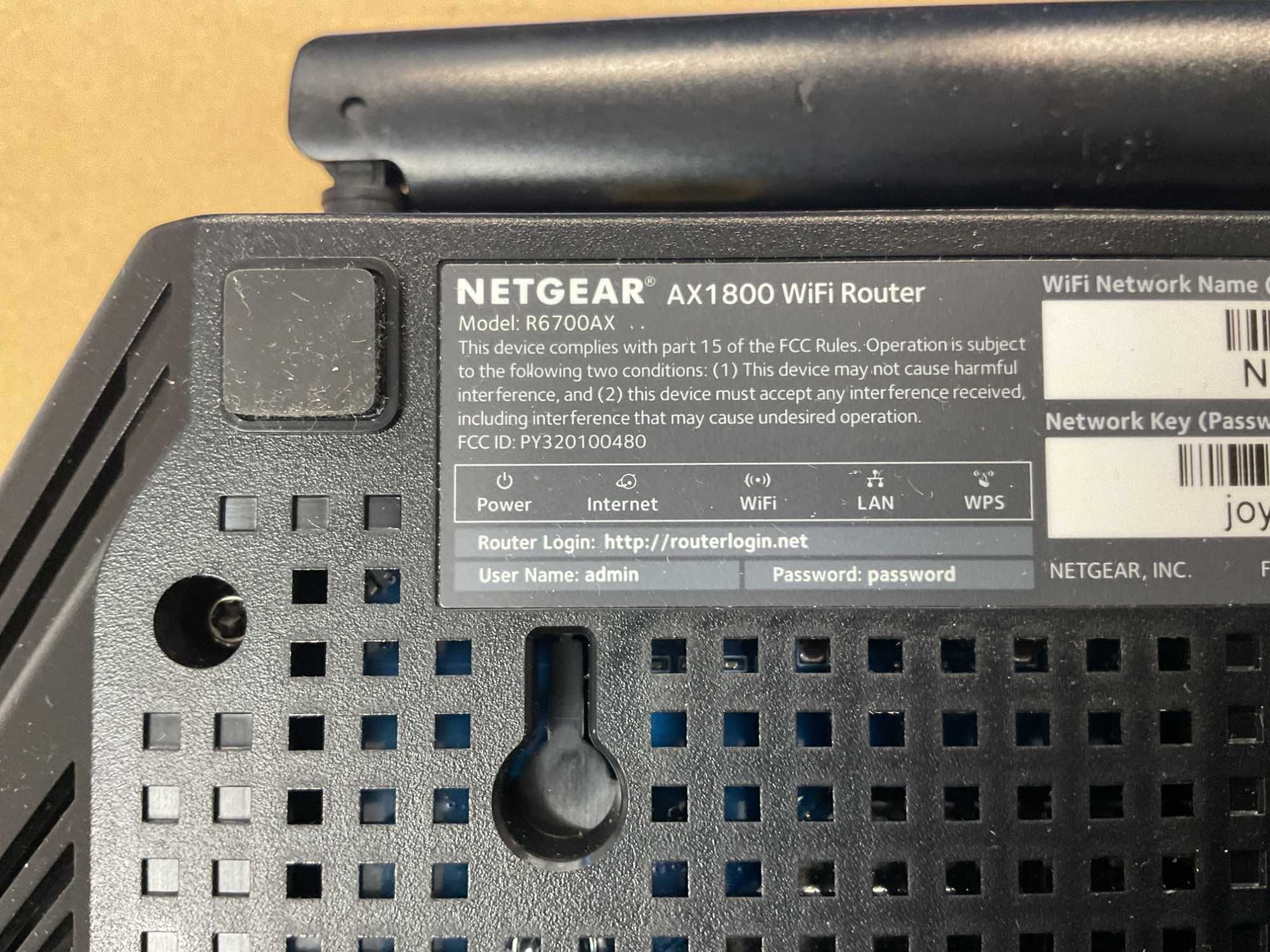 WiFi роутер NETGEAR R6700AX двухдіапазонний, гігабітний WiFi 6