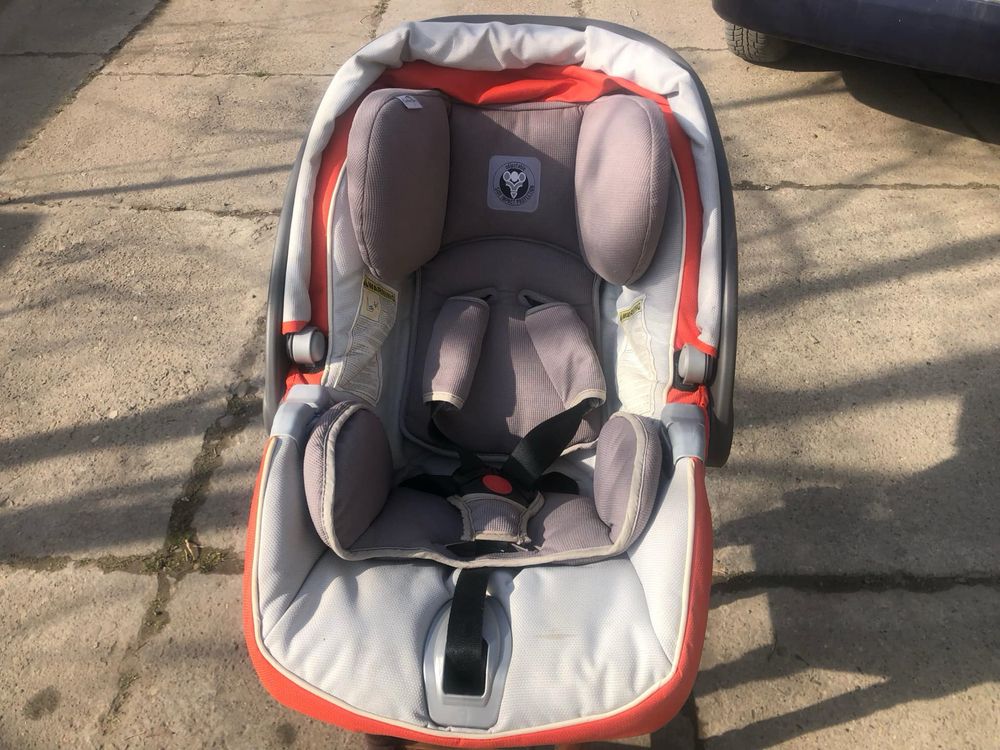 Автолюлька,автокрісло Peg Perergo Primo Viaggio Tri-Fix