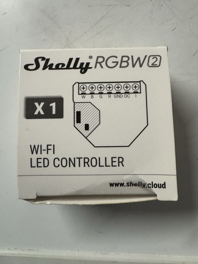 Shelly RGBW2 - Controlador fitas LED