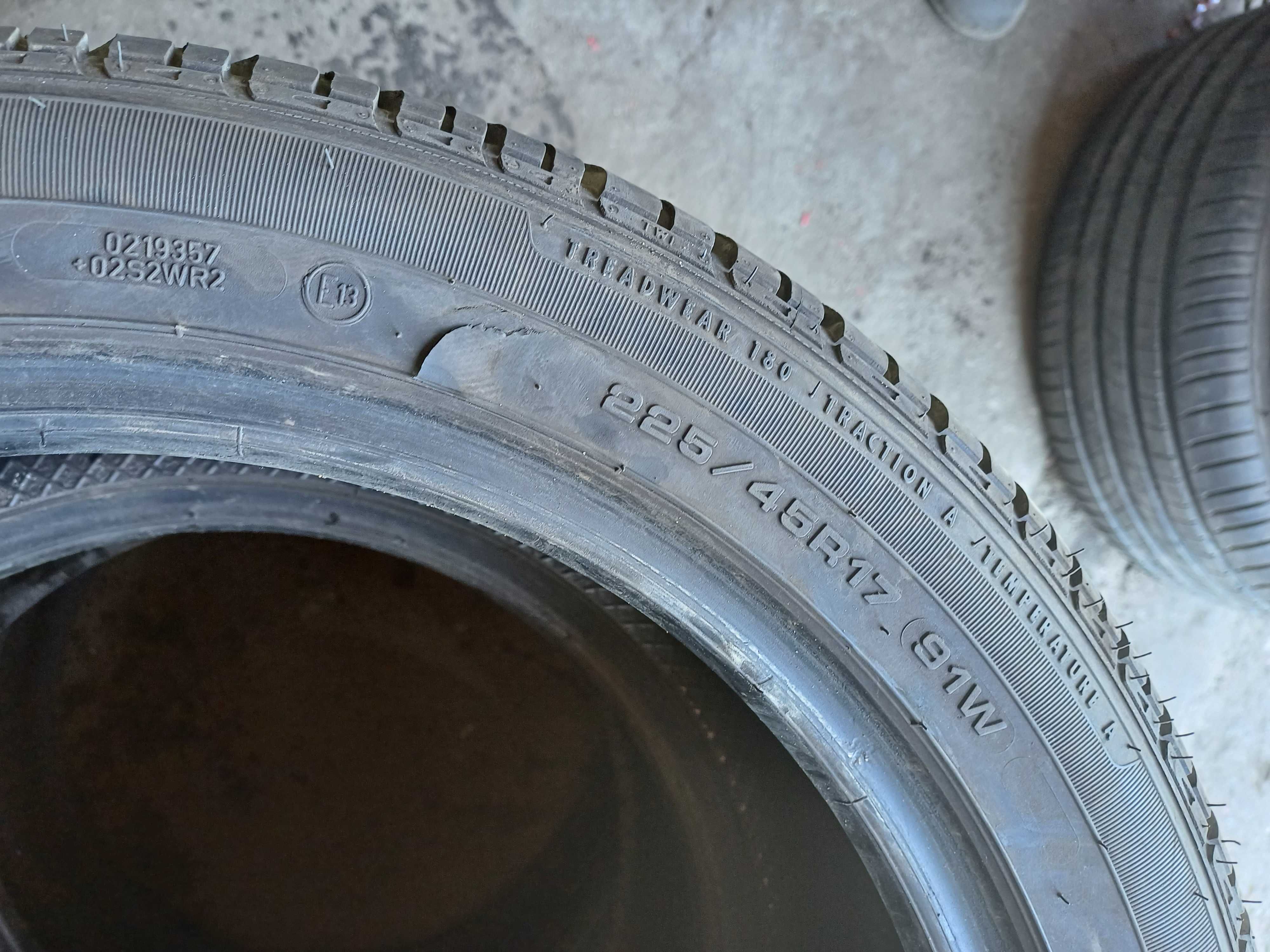 Kelly Uhp 225/45 R17 91W 2021r