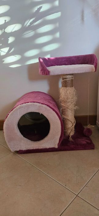 Dou arranhador de gato