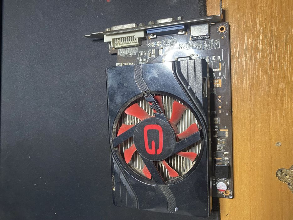 Видеокарта gt440 1gb