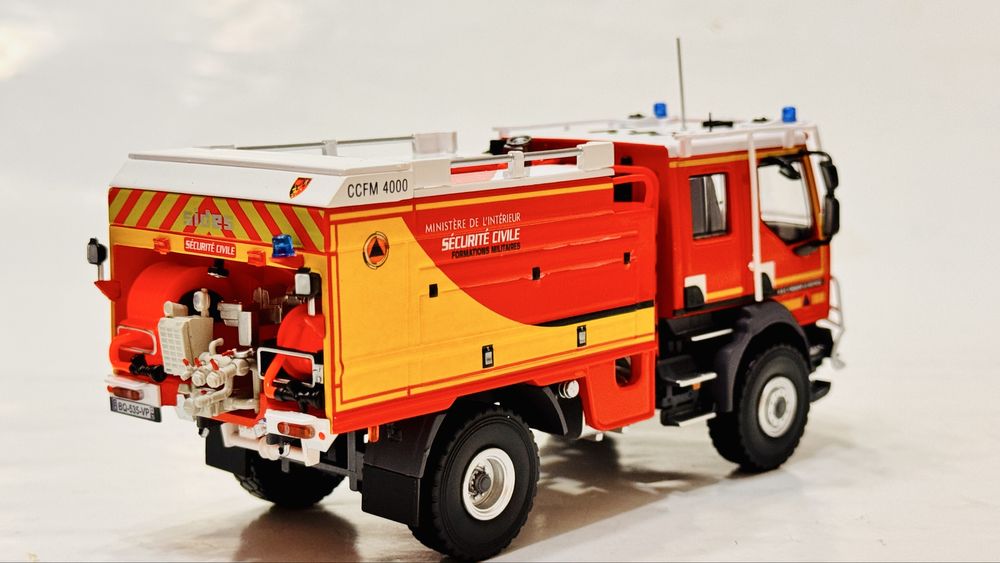 Bombeiros VFCI Renault 1:43