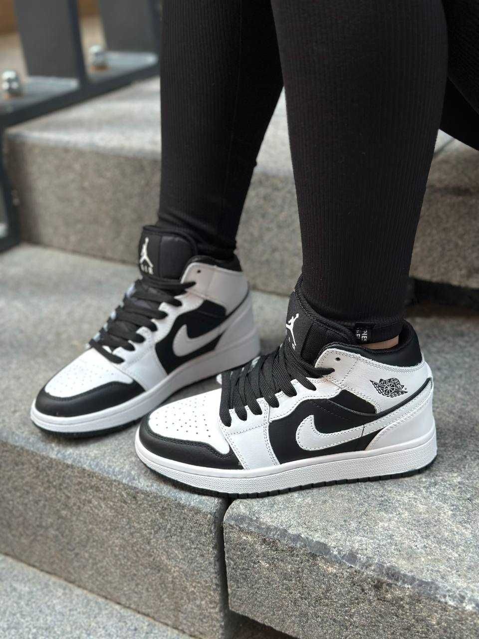 Nike Jordan White Black