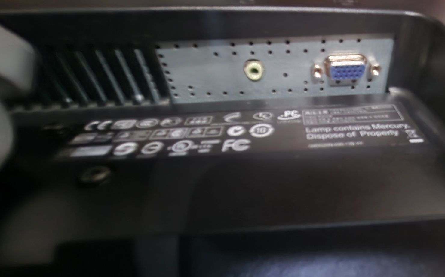 Monitor LCD HP 2009v diagonal de 20 polegadas