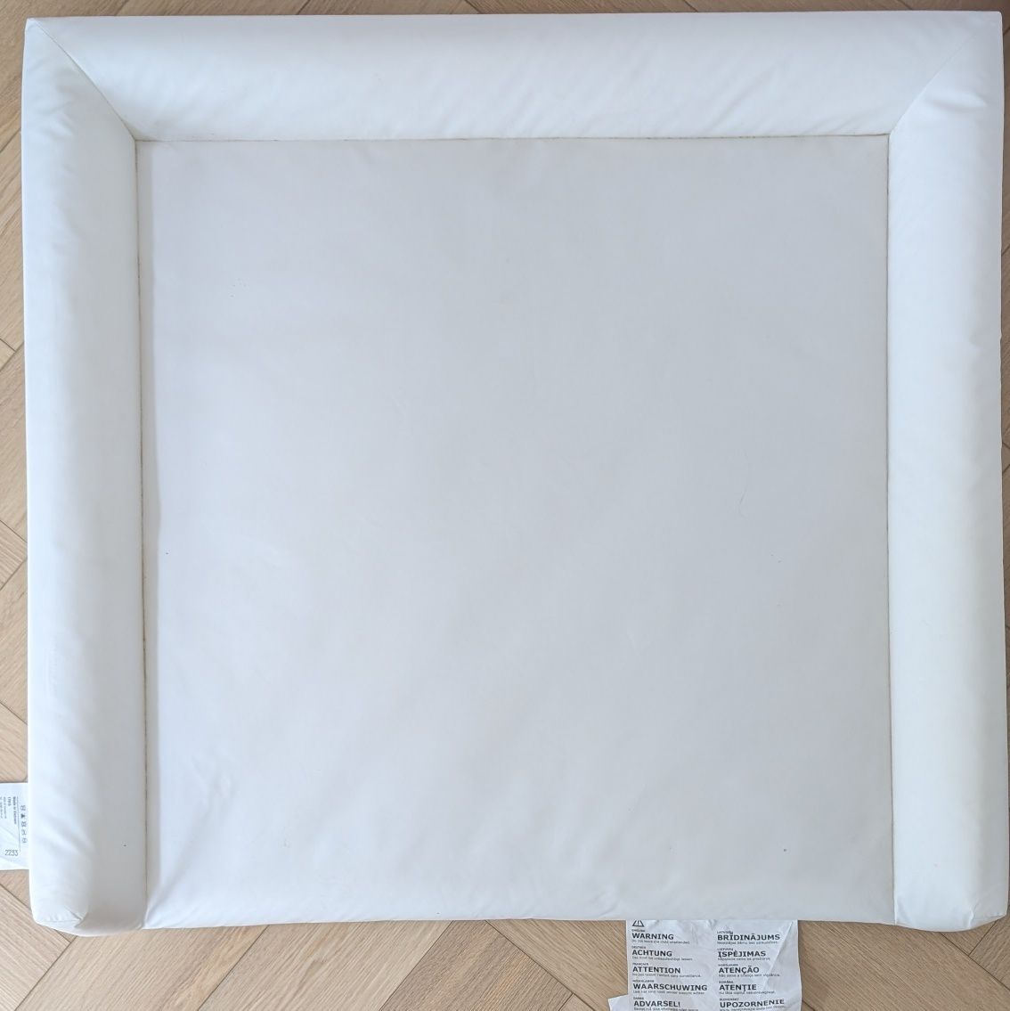 Mata do przewijania Ikea Vadra 74x80 cm