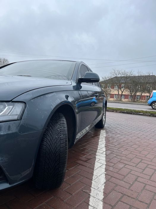 Ауді а4б8 1.8 бензин