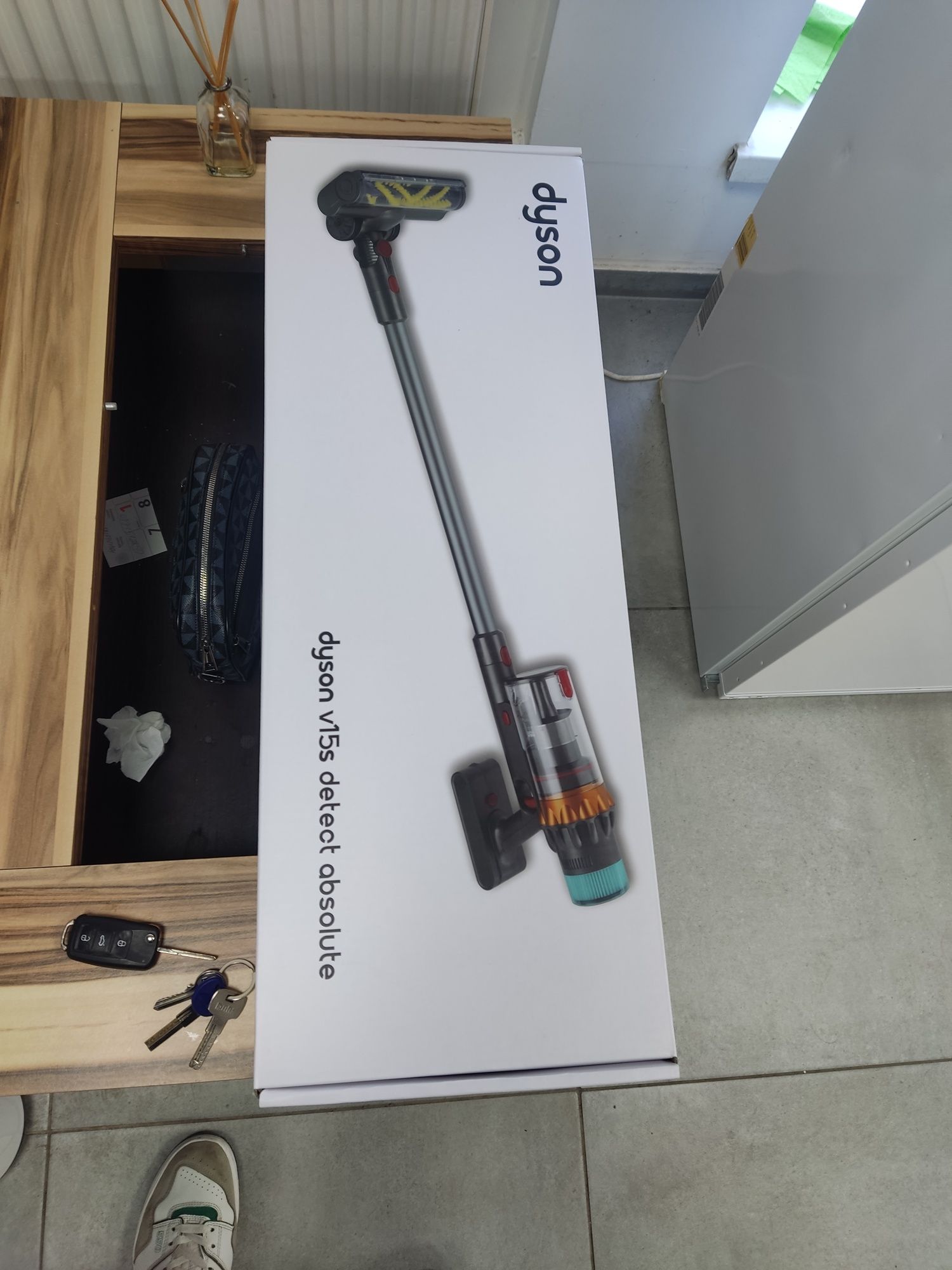 Пилосос  dyson v15s
