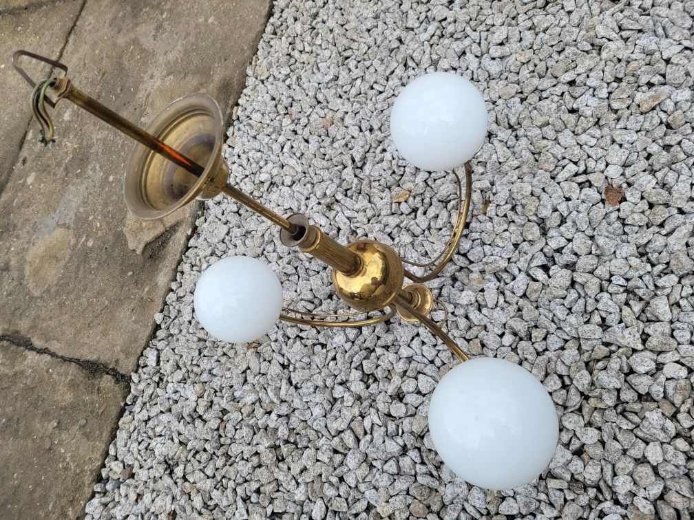 Lampy wiszące mosiężne
