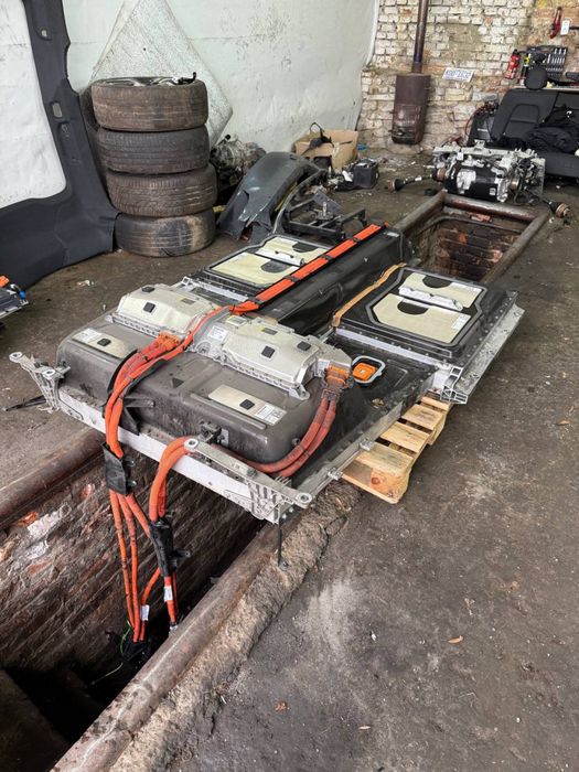 батарая до Polestar 2