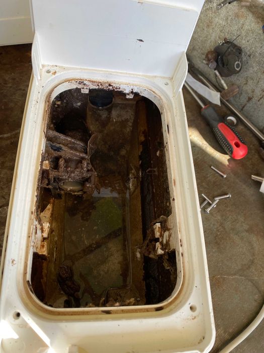 Терміновий ремонт установок Grundfos Sololift, WILO,Planus GEYSER, NPO