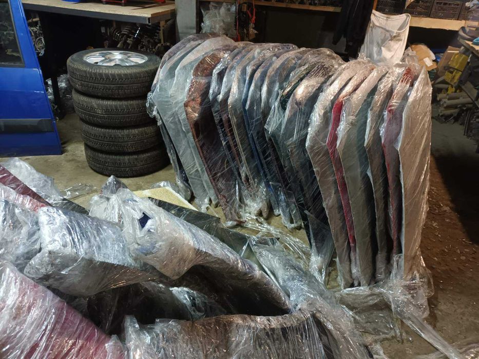 Капот Renault Dacia Logan  mcv  largus 2004-2012