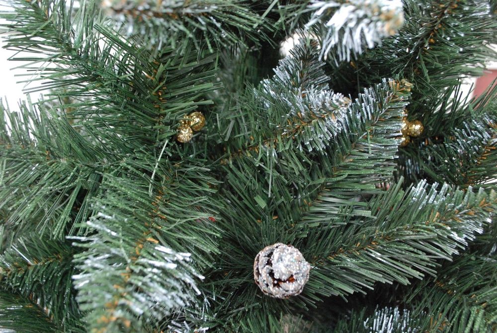 Оптова база ялинок від 1 метра до 2.80