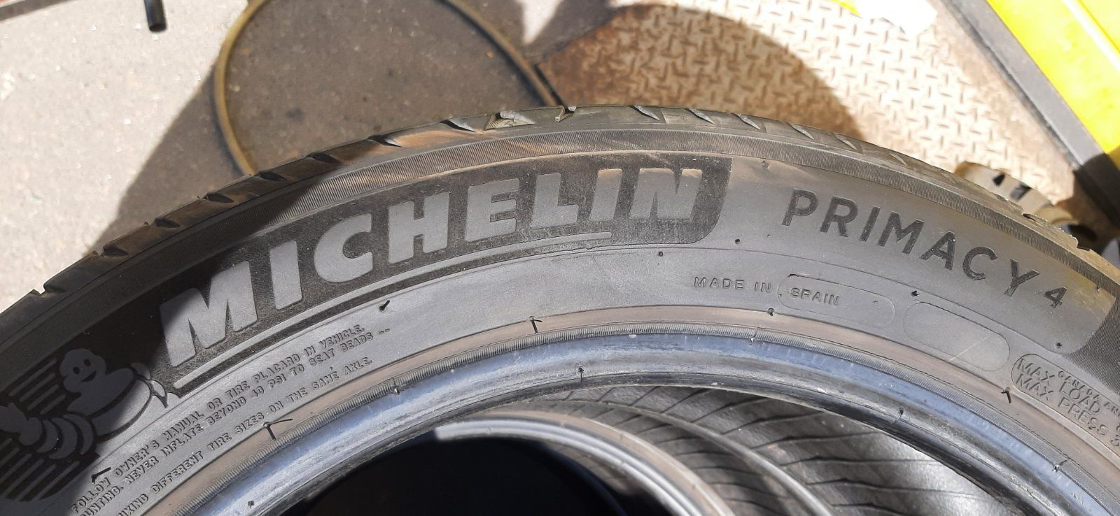 235/50R18 101Y Michelin Primacy4  - 6000 грн з