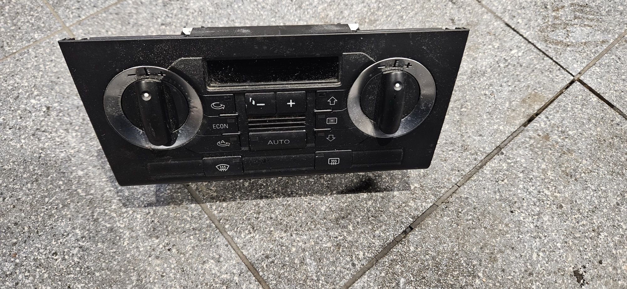 Audi A3 8p Panel klimatyzacji