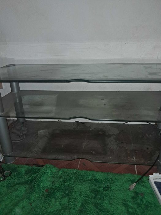 Movel em vidro para tv
