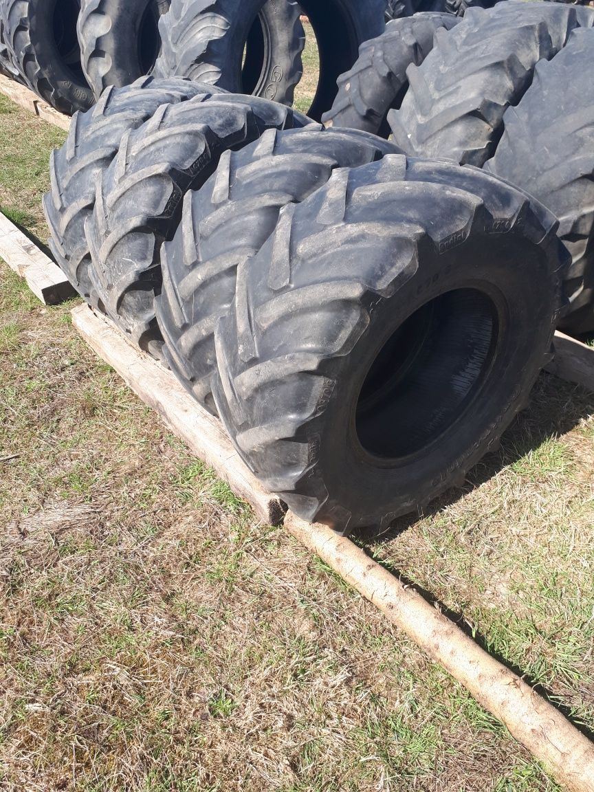 Wzmocnione opony zachodnie CONTINENTAL AC70 G 405/70 R - 20 (16.0/70)