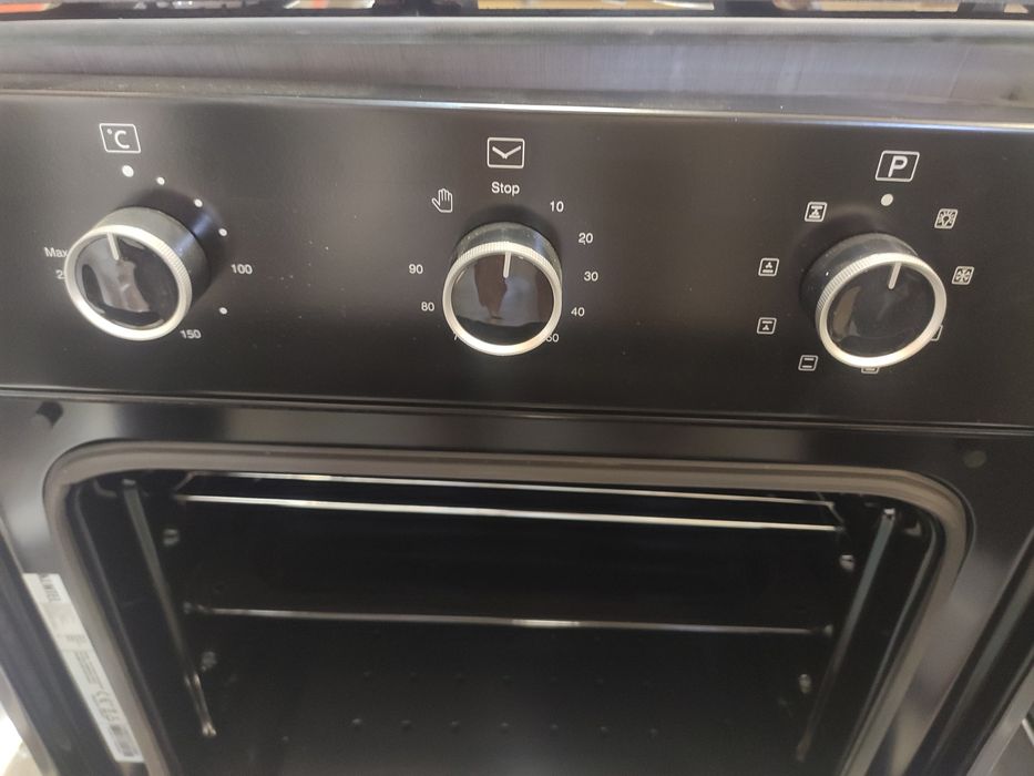 Комплект духовой электрический шкаф и газовую поверхность Турция