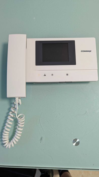 Цветной видеодомофон Commax CDV-35A