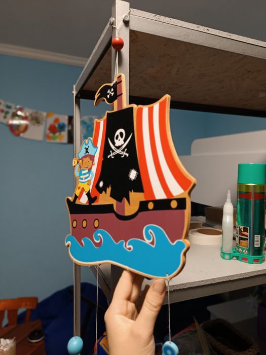 Дерев'яна піратська підвіска двомтороння