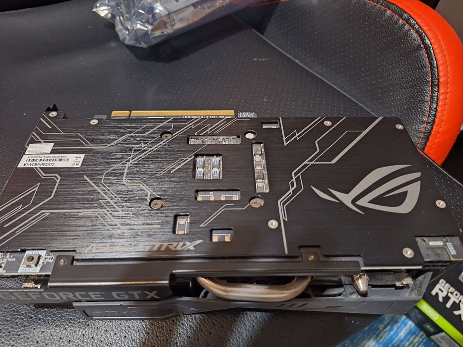 Placa gráfica Asus Rog Strix Gtx 1660 super 6gb oc edition