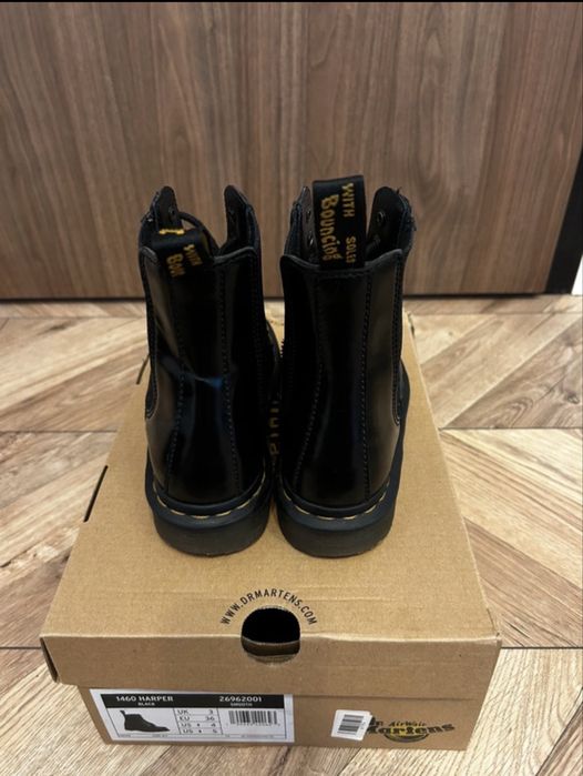Dr. Martens 1460 Harper