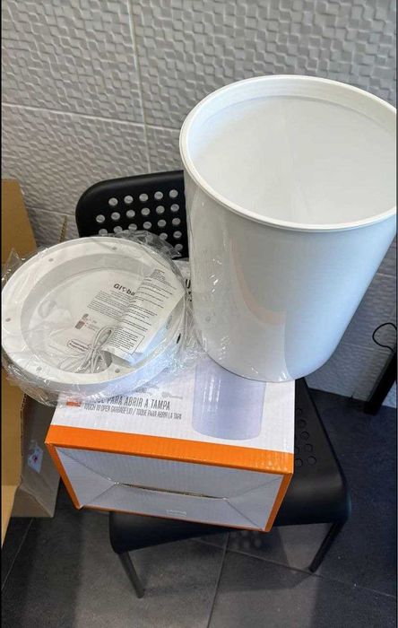 Lixeira inteligente sensor recarregável 12 L abrir e fechar automático