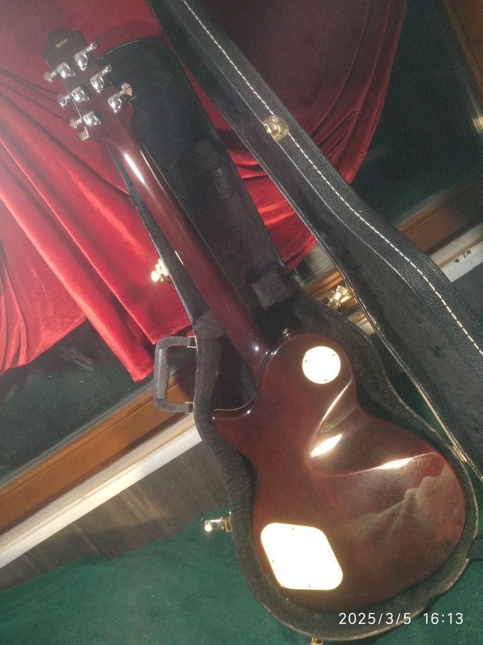 Електрогітара Prestige Les Paul, Made in Canada, можна з кейсом. Обмін