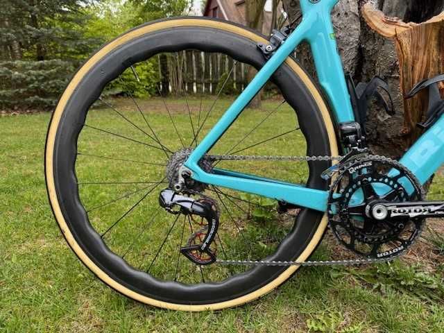 Rower szosowy Bianchi Oltre XR4