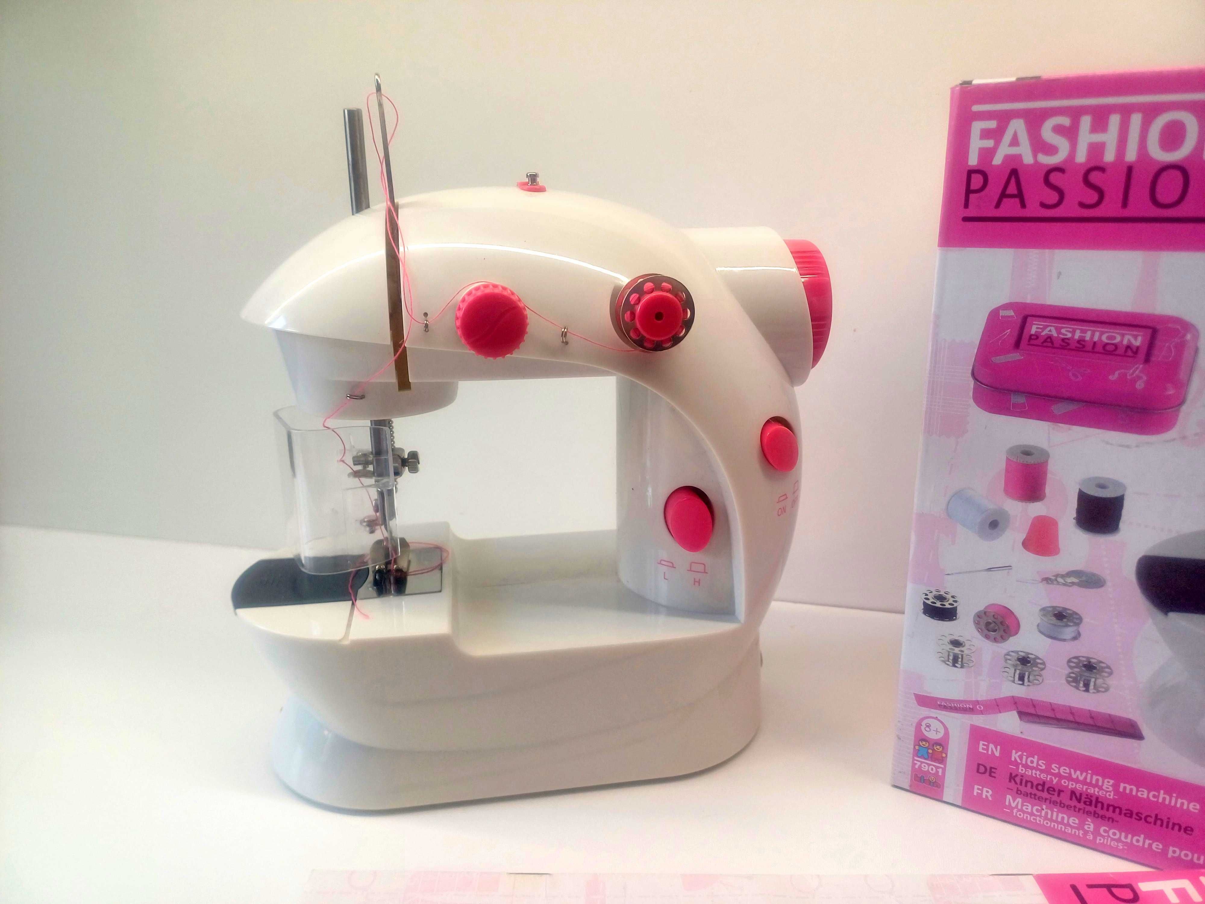 PREZENT Maszyna do szycia dziecięca Etoy Fashion Passion