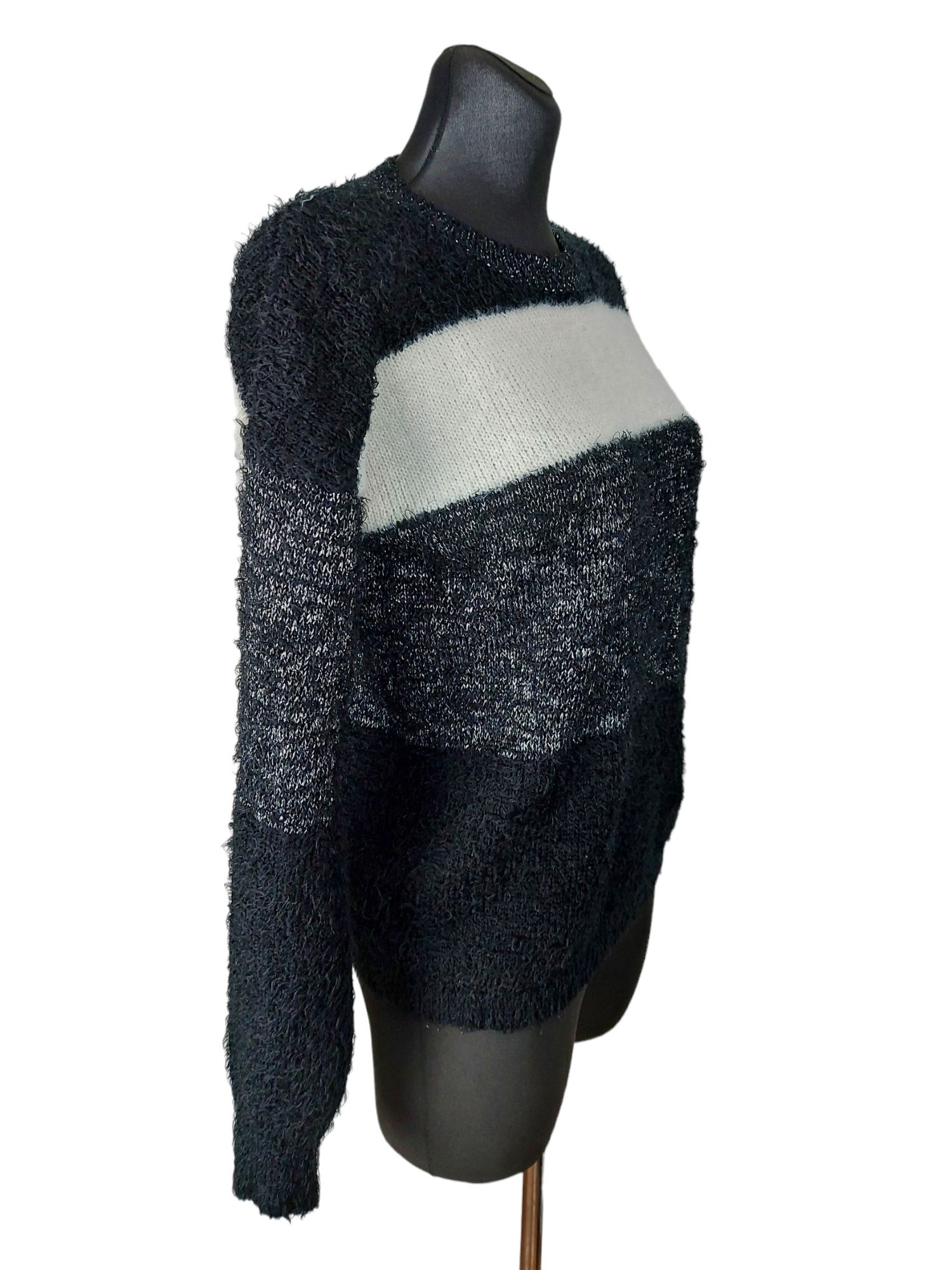 Sweter damski w paski r S