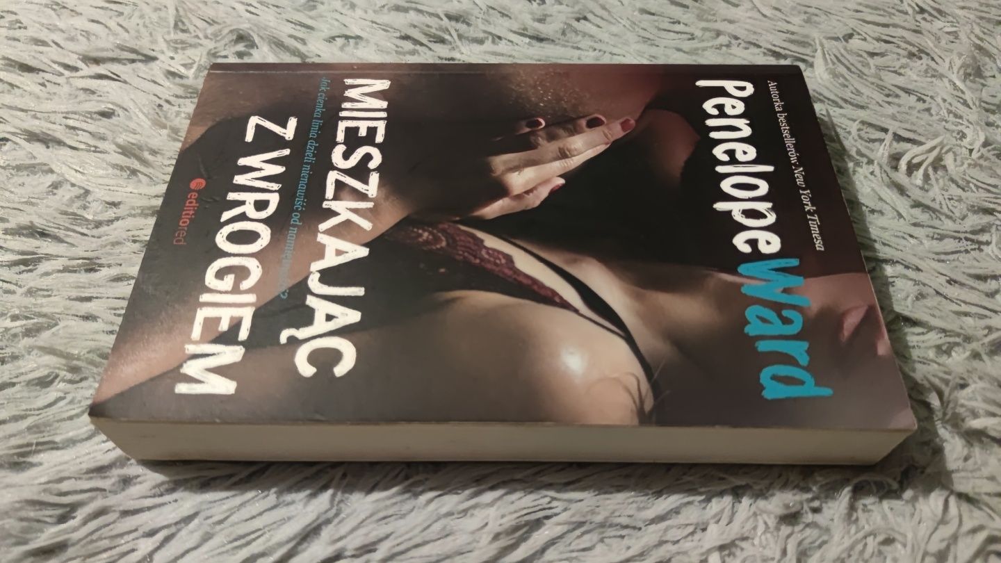 "Mieszkajac z wrogiem" Penelope Ward