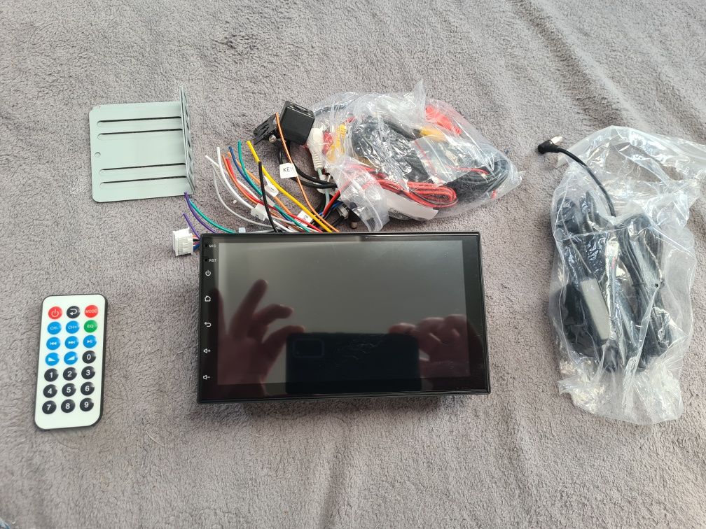 Radio samochodowe android 7" GPS kamera cofania full HD